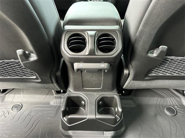 new 2025 Jeep Gladiator car, priced at $48,855