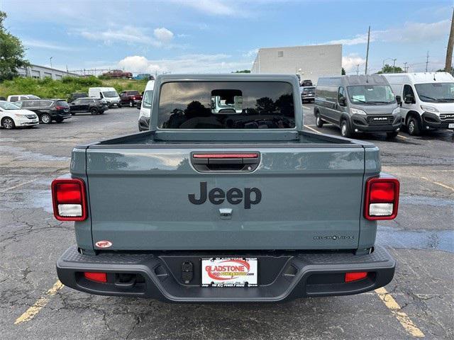 new 2025 Jeep Gladiator car, priced at $48,855
