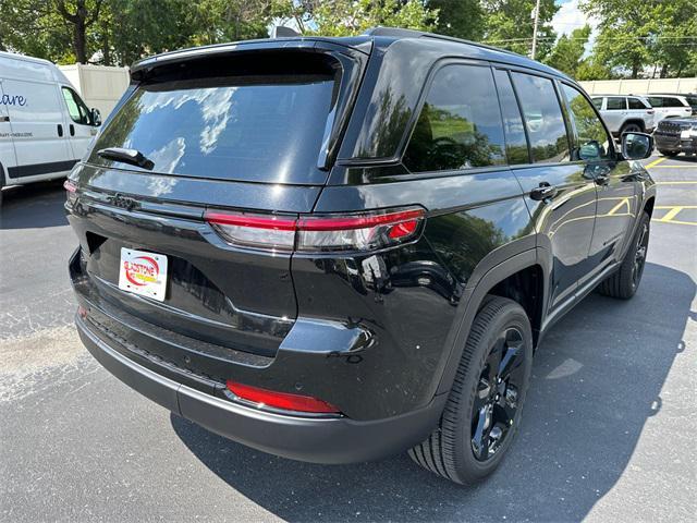 new 2024 Jeep Grand Cherokee car, priced at $48,675