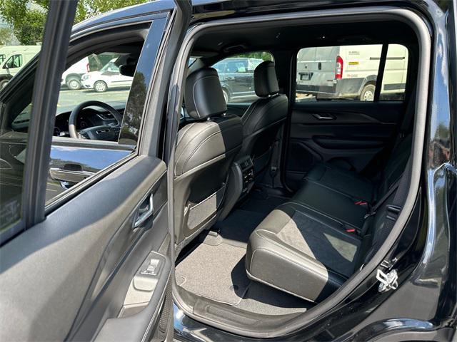 new 2024 Jeep Grand Cherokee car, priced at $48,675