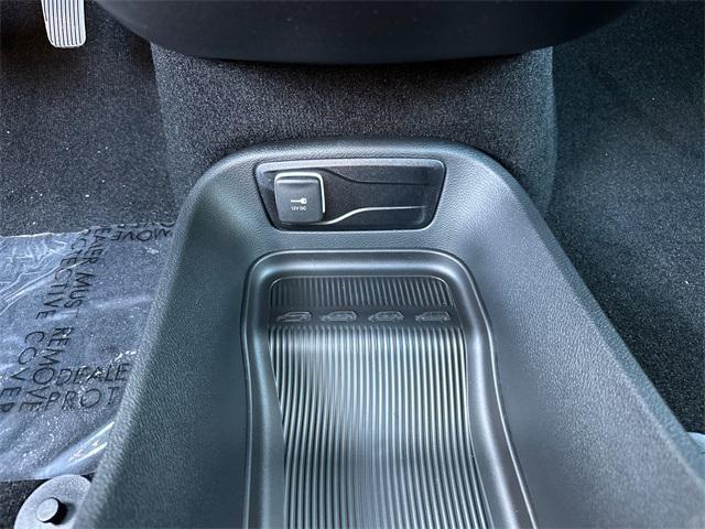 new 2025 Chrysler Pacifica car, priced at $49,110