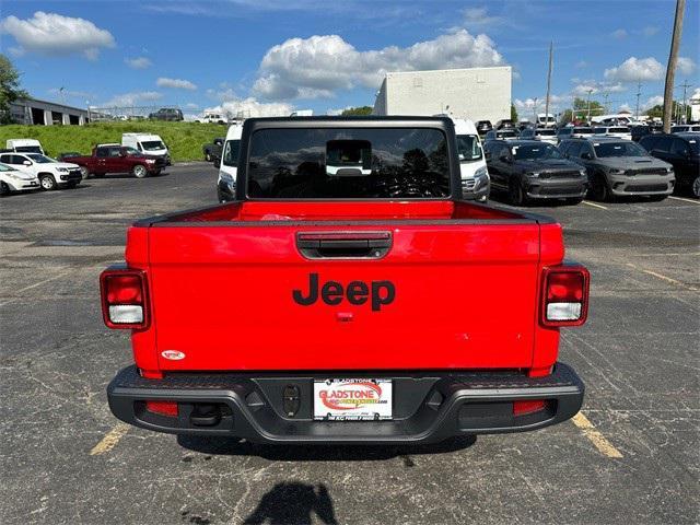 new 2025 Jeep Gladiator car, priced at $49,845