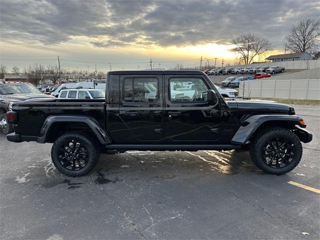 new 2025 Jeep Gladiator car, priced at $43,385