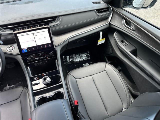 new 2025 Jeep Grand Cherokee L car, priced at $54,835