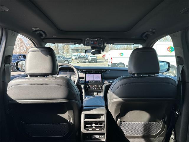new 2025 Jeep Grand Cherokee car, priced at $55,360