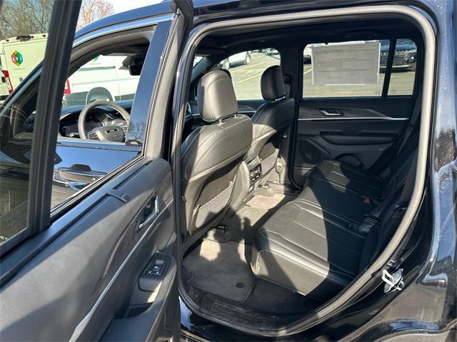 new 2025 Jeep Grand Cherokee car, priced at $55,360