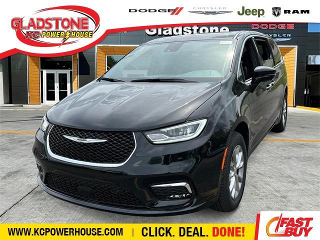 new 2025 Chrysler Pacifica car, priced at $51,610
