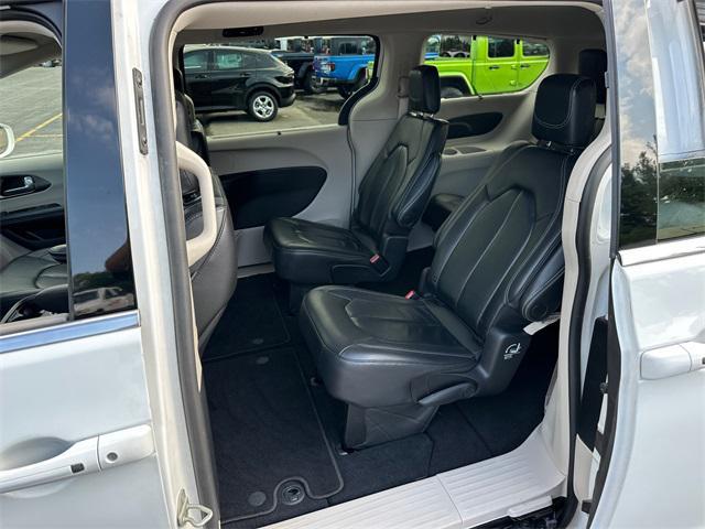 used 2022 Chrysler Pacifica car, priced at $22,900