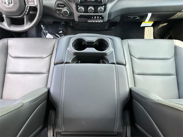 new 2025 Ram 1500 car, priced at $46,365