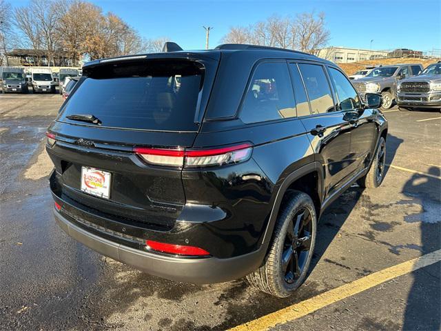 new 2025 Jeep Grand Cherokee car, priced at $52,535