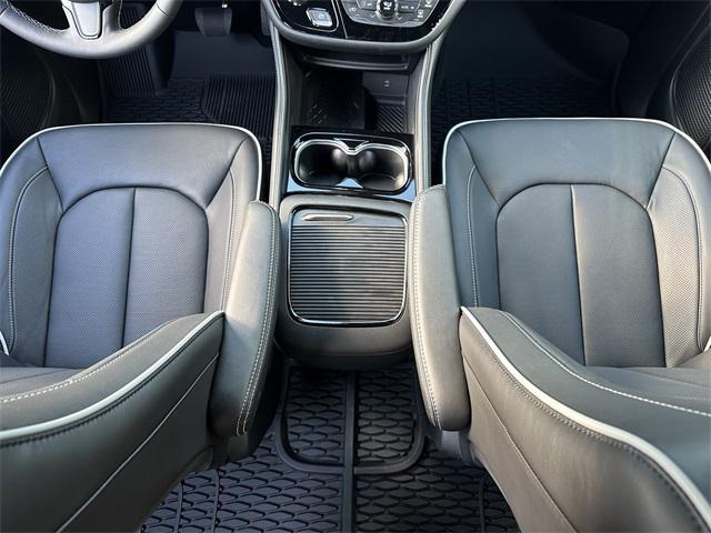 new 2026 Chrysler Pacifica car