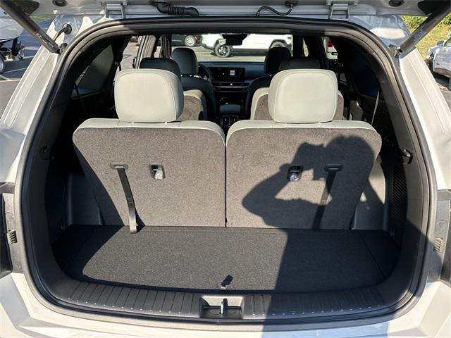 used 2024 Kia Sorento car, priced at $37,980