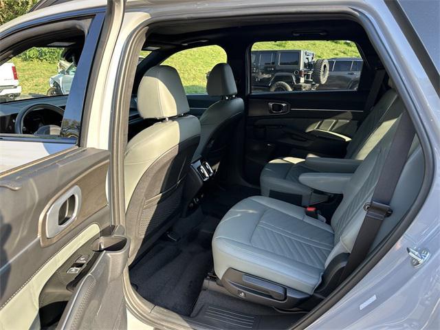 used 2024 Kia Sorento car, priced at $37,980