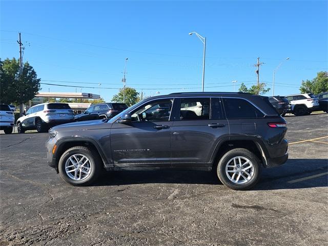 new 2024 Jeep Grand Cherokee car, priced at $36,521