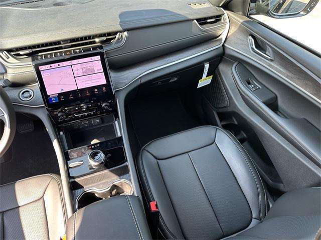 new 2025 Jeep Grand Cherokee L car, priced at $57,760