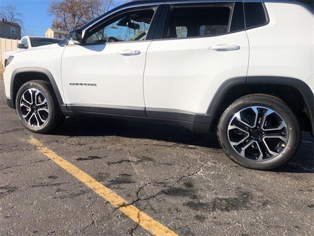 new 2024 Jeep Compass car, priced at $32,404