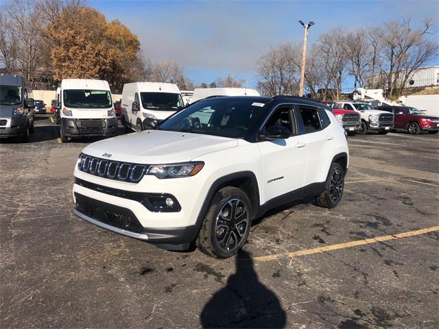 new 2024 Jeep Compass car, priced at $32,404