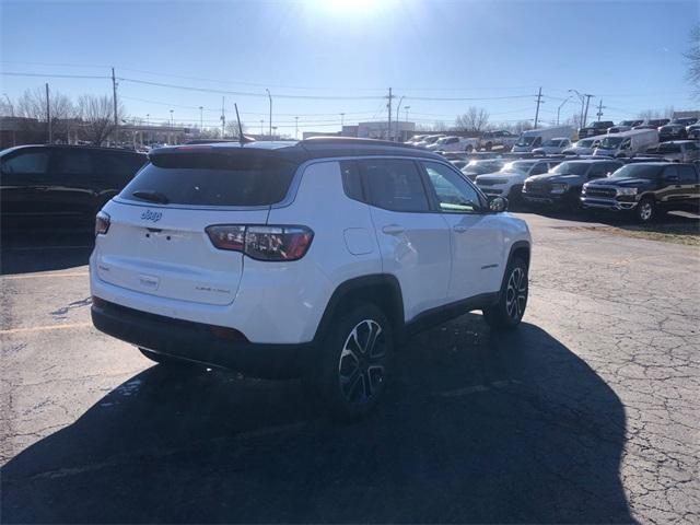 new 2024 Jeep Compass car, priced at $32,404