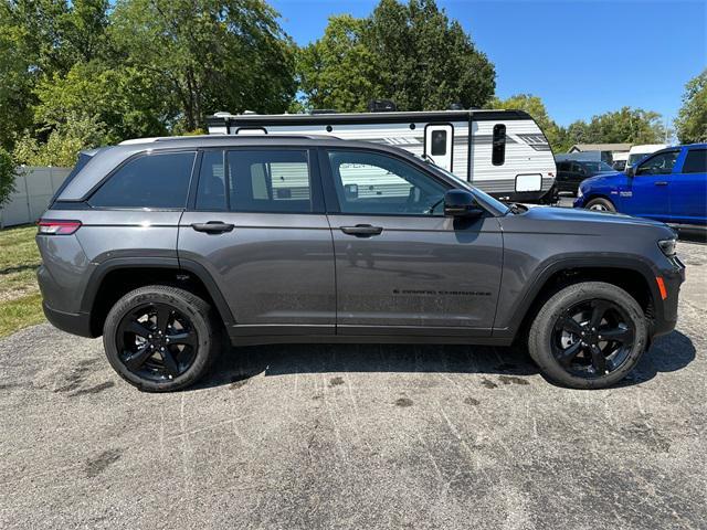 new 2024 Jeep Grand Cherokee car, priced at $48,675