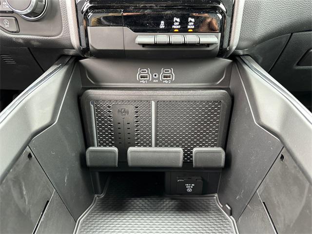 new 2025 Ram 1500 car, priced at $61,940