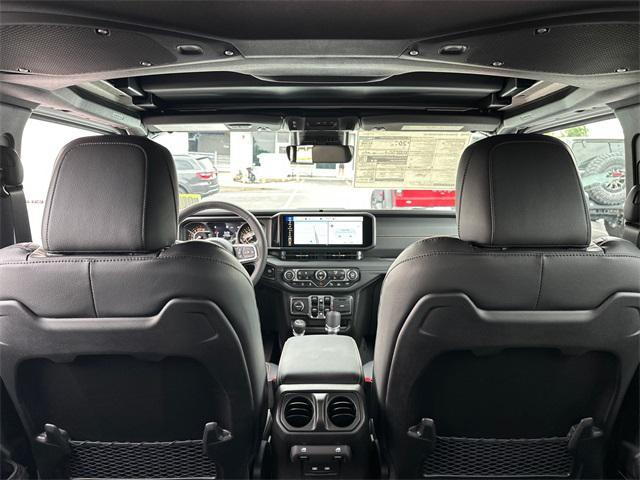 new 2025 Jeep Wrangler car, priced at $60,720