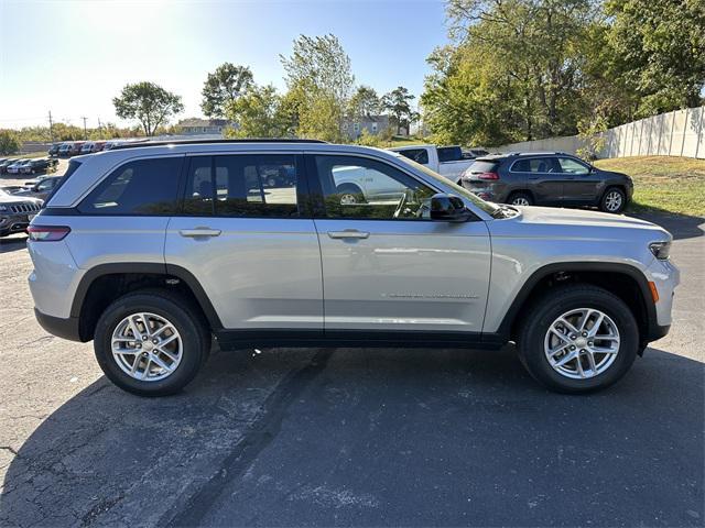 new 2025 Jeep Grand Cherokee car, priced at $44,170