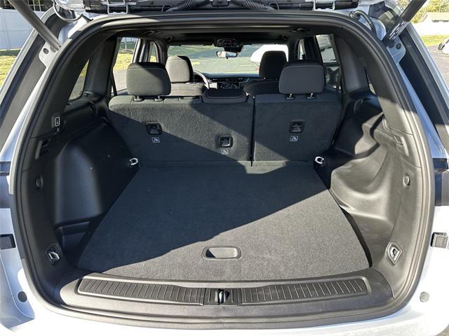 new 2025 Jeep Grand Cherokee car, priced at $44,170