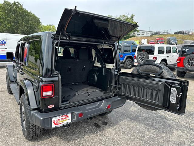 used 2018 Jeep Wrangler Unlimited car, priced at $33,940