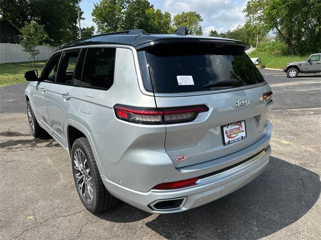 new 2025 Jeep Grand Cherokee L car, priced at $71,400