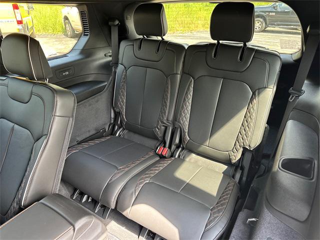 new 2025 Jeep Grand Cherokee L car, priced at $71,400