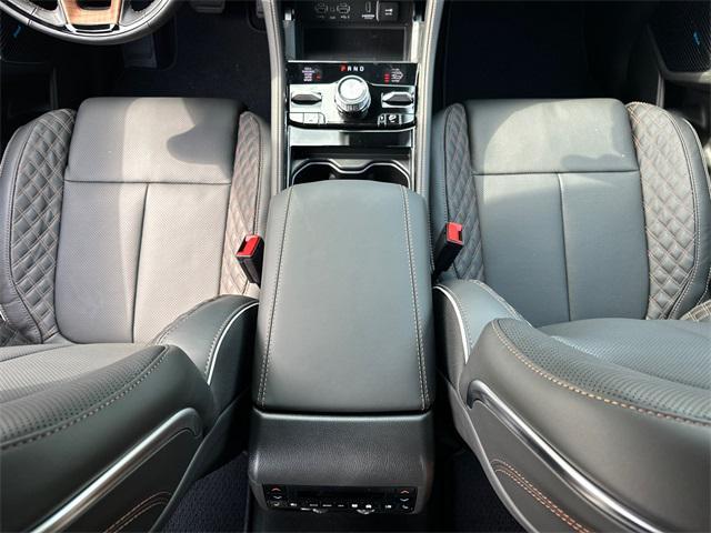 new 2025 Jeep Grand Cherokee L car, priced at $71,400