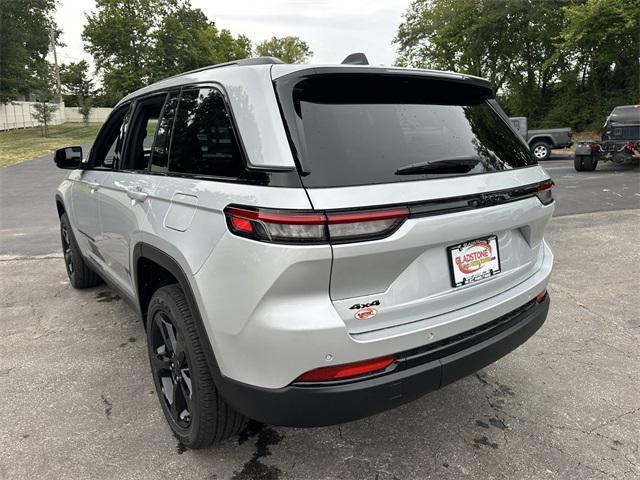 new 2025 Jeep Grand Cherokee car, priced at $49,370