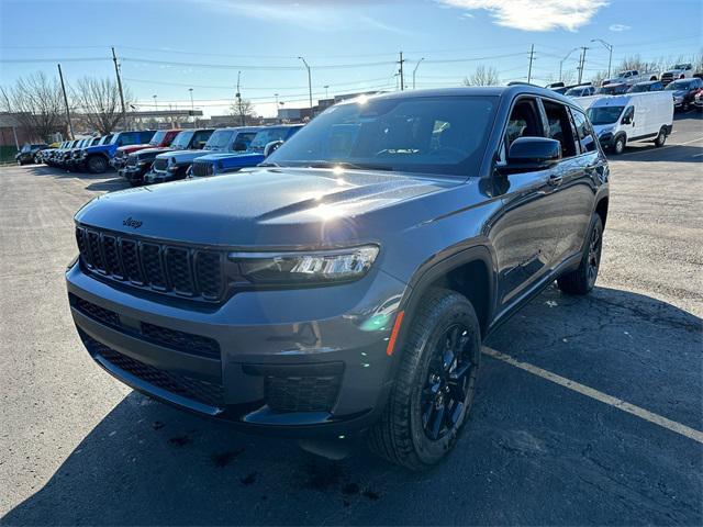 new 2025 Jeep Grand Cherokee L car, priced at $48,530