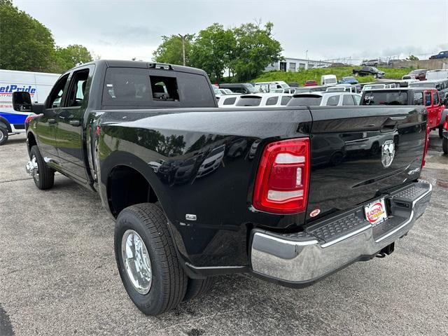 new 2024 Ram 3500 car, priced at $66,660