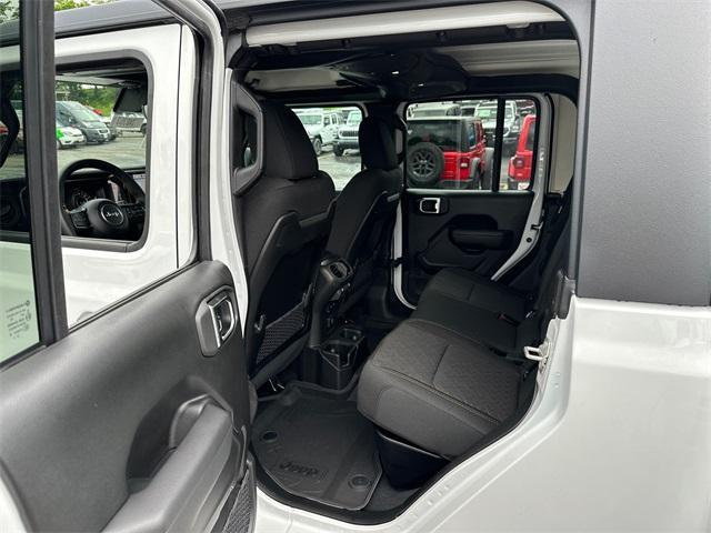 new 2024 Jeep Gladiator car, priced at $52,630