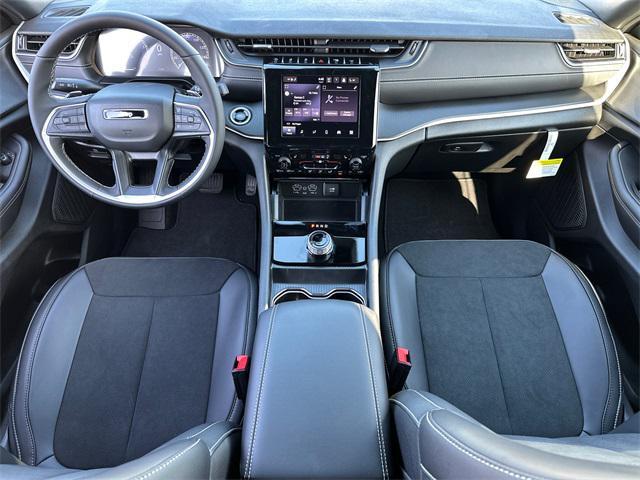new 2025 Jeep Grand Cherokee L car, priced at $49,580