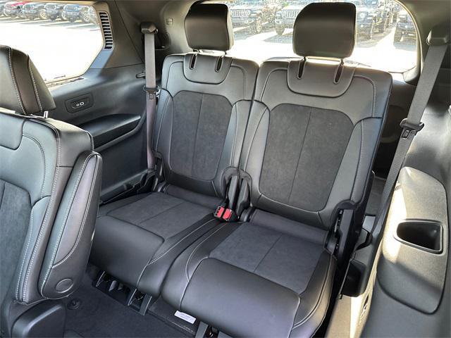new 2025 Jeep Grand Cherokee L car, priced at $49,580