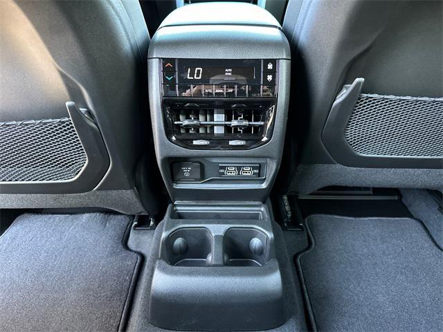 new 2025 Jeep Grand Cherokee L car, priced at $49,580