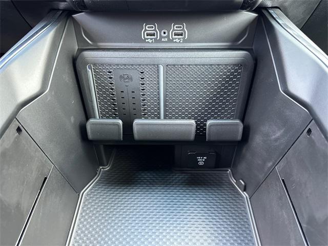 new 2025 Ram 1500 car, priced at $63,690