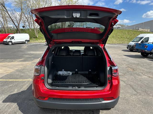 new 2025 Jeep Compass car, priced at $33,380
