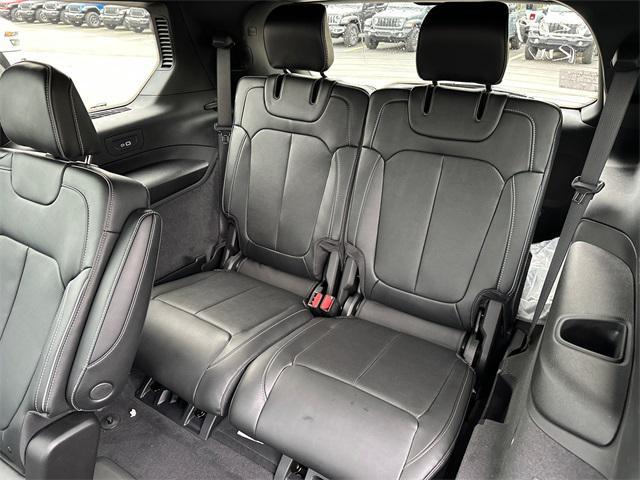 new 2025 Jeep Grand Cherokee L car, priced at $64,170