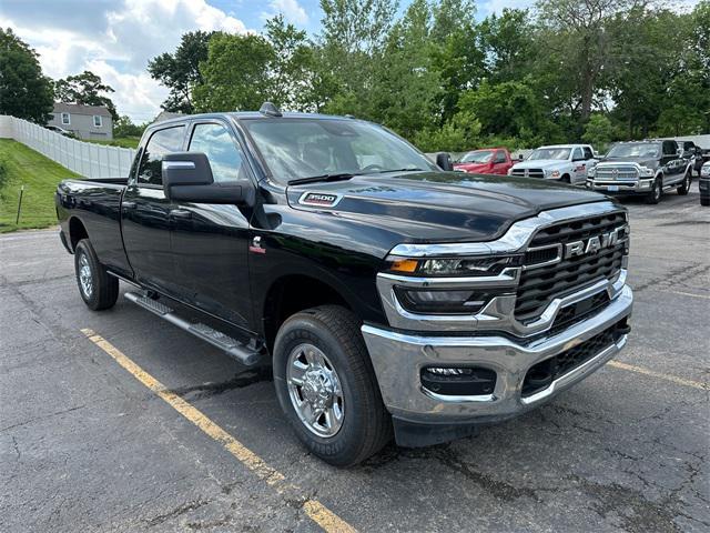new 2025 Ram 3500 car, priced at $73,125