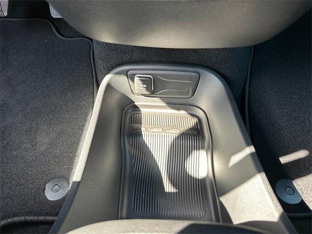 new 2025 Chrysler Pacifica car, priced at $48,915