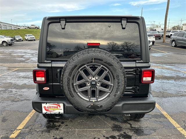 new 2025 Jeep Wrangler car, priced at $51,440