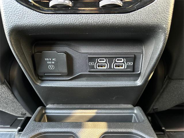 new 2025 Jeep Grand Cherokee L car, priced at $64,170