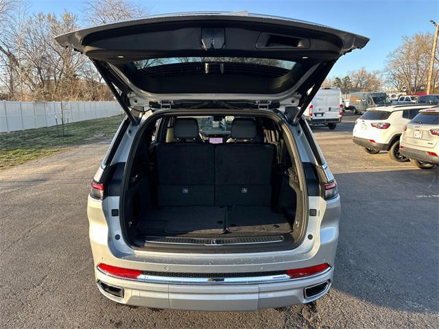 new 2025 Jeep Grand Cherokee L car, priced at $64,170