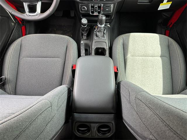 new 2025 Jeep Wrangler car, priced at $60,815