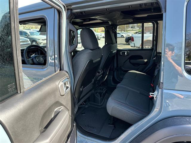 new 2025 Jeep Wrangler car, priced at $65,400