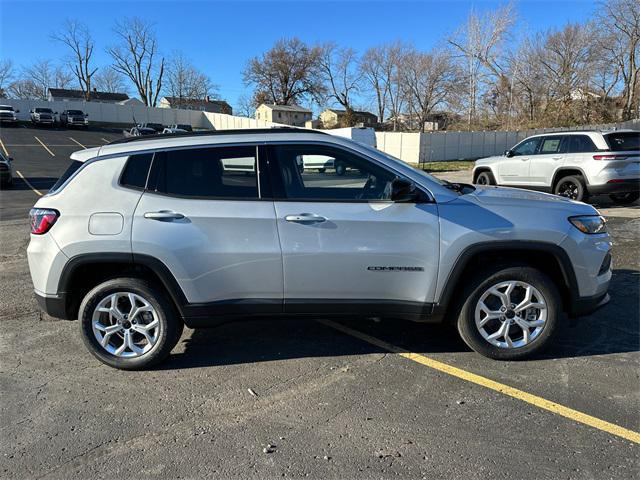 new 2025 Jeep Compass car, priced at $30,360