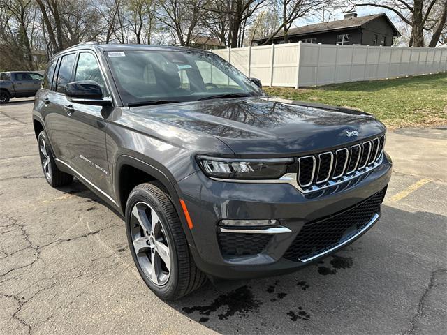 new 2025 Jeep Grand Cherokee car, priced at $55,360